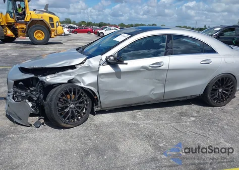 2018 Mercedes-Benz Cla 250 4Matic z USA, uszkodzony, nr VIN WDDSJ4GBXJN656009